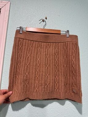 ALO Yoga Cable-Knit Mini Skirt in Camel Brown